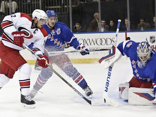 Former captain Eric Staal signs one-day contract, retires as a member of Hurricanes