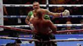 Después de ser campeón del mundo, el boxeador Oleksandr Usyk podría debutar como futbolista profesional