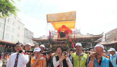 鹿港慶端陽龍王祭 龍舟遶境踩街開光點睛 - 生活