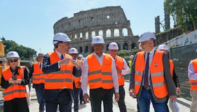 Mayor Eric Adams looks to Rome to solve New York City's migrant problems