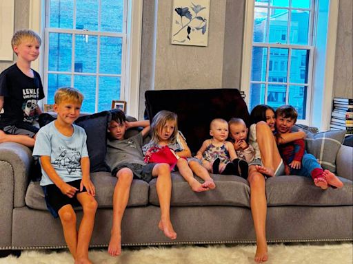 Ireland Baldwin’s daughter ‘finally’ meets her aunts and uncles, the 7 children of Alec Baldwin