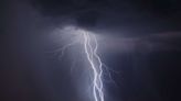 Météo : de violents orages dans l’Eure font d’importants dégâts, la canicule continue au sud