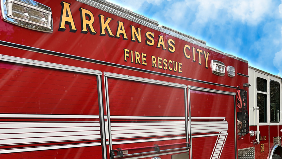 Early morning fire damages Arkansas City home