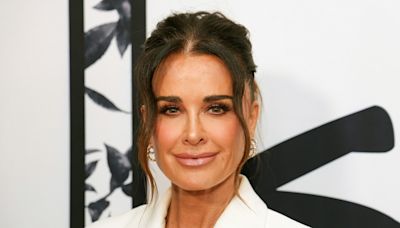 Kyle Richards Shows Her “Favorite Time of Day” at Her House's Stunning Backyard (PHOTO) | Bravo TV Official Site