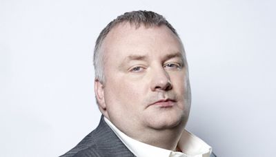 BBC shock jock Stephen Nolan remains fifth highest paid presenter