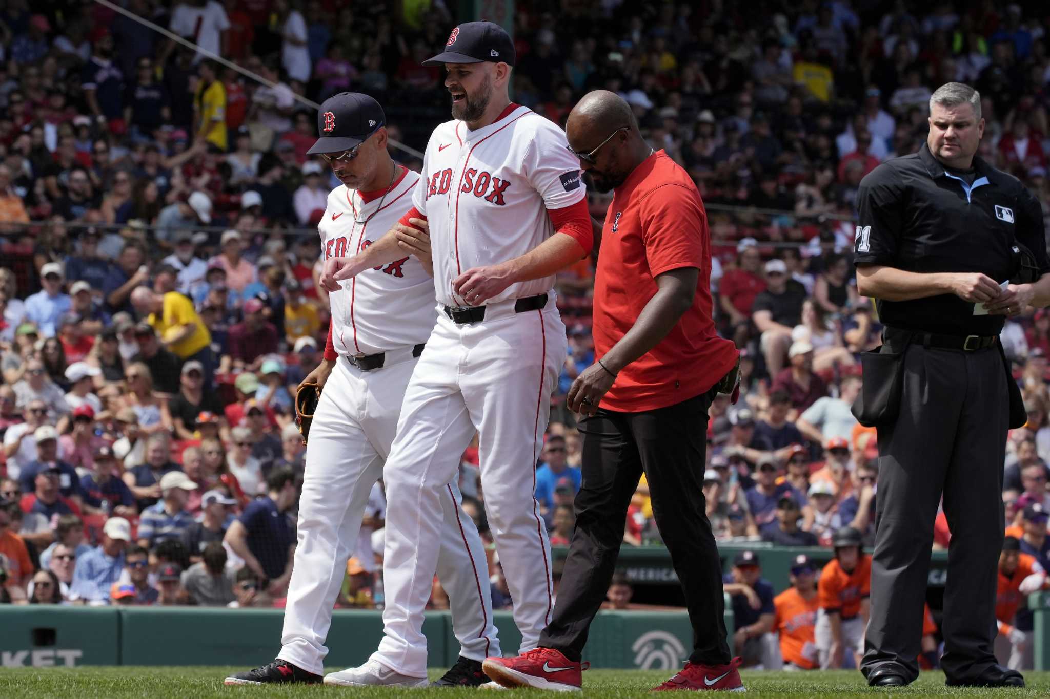 Red Sox lefty James Paxton leaves in 1st inning with calf strain after covering 1st base