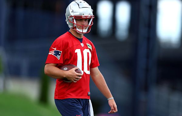 Should Patriots fans be worried that Drake Maye enters camp as the No. 2 QB?