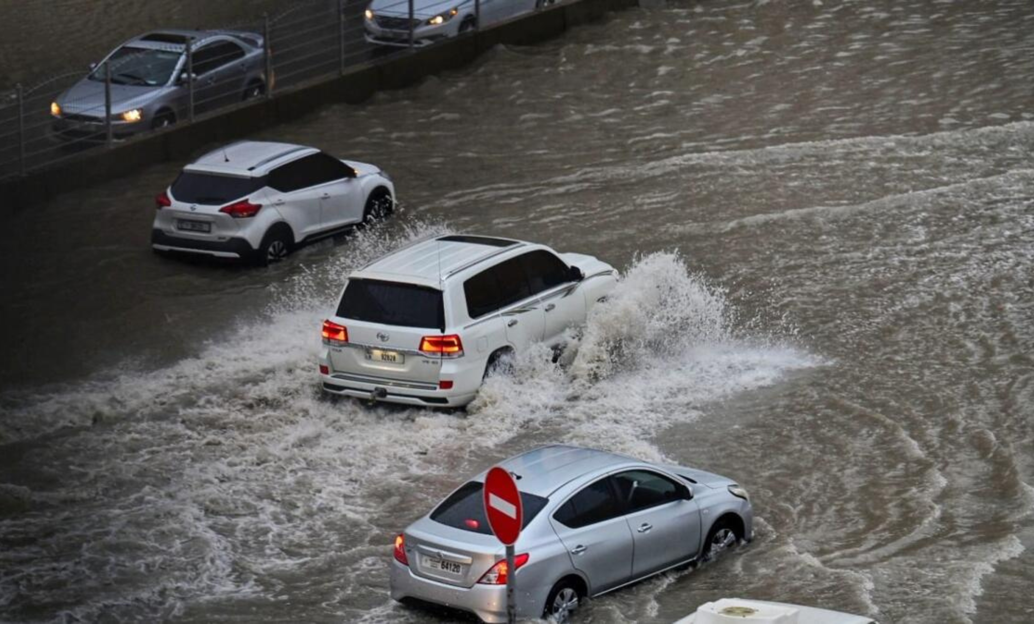 UAE: Dubai, Abu Dhabi brace for unstable weather as rain and thunderstorm forecasts issued