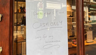 Shops report not being able to take card payments amid IT outage