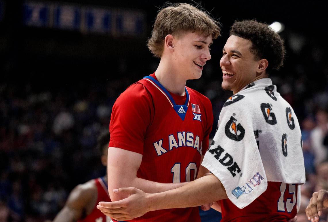 NBA Draft evaluator gives feedback on Kansas’ Johnny Furphy and Kevin McCullar