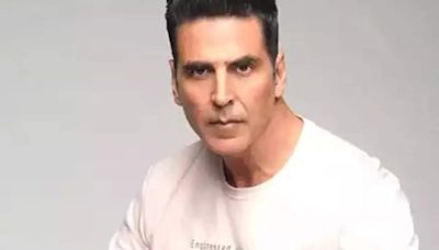 Ravi Jaipuria, actor Akshay Kumar invest in Fashion Entrepreneur Fund - ET Retail