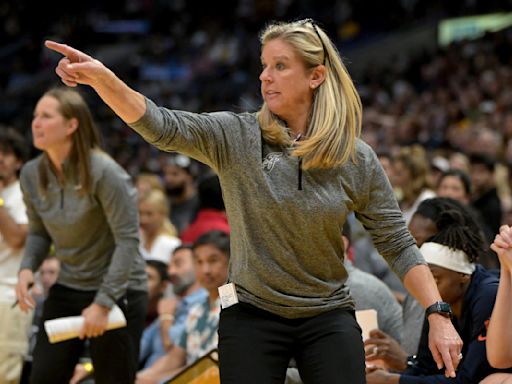 Caitlin Clark's Teammate Breaks Silence on Damaging Rumor About Indiana Fever Coach