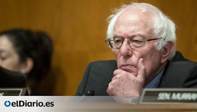 Bernie Sanders enseña fotos de niños palestinos muriendo de hambre al presidente del Congreso de EEUU: "Recuerde esto"