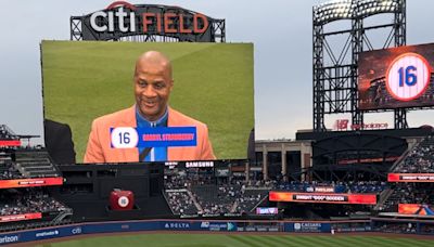 Dwight Gooden’s jersey retirement made all the more special with Darryl Strawberry in attendance | amNewYork