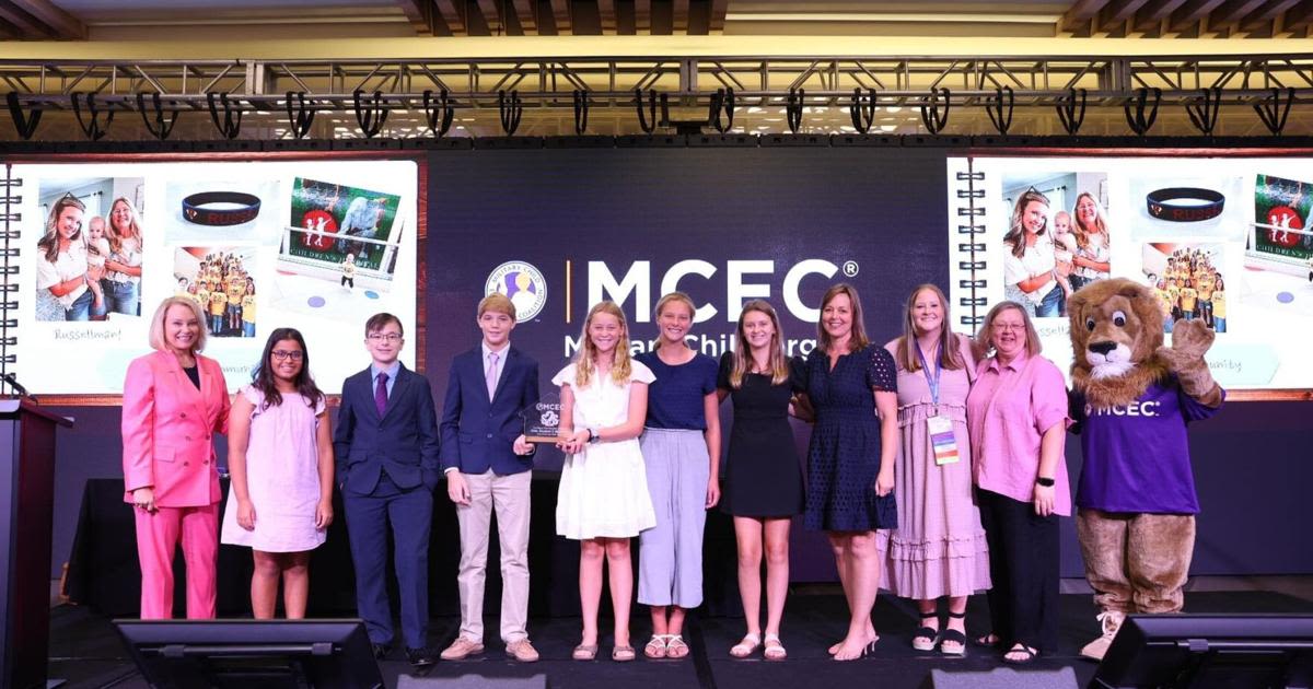 Liberty Middle School Student 2 Student program wins national awards