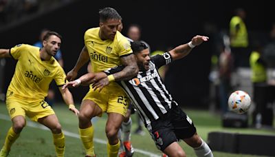Peñarol va por un triunfo clave ante el ya clasificado Atlético Mineiro