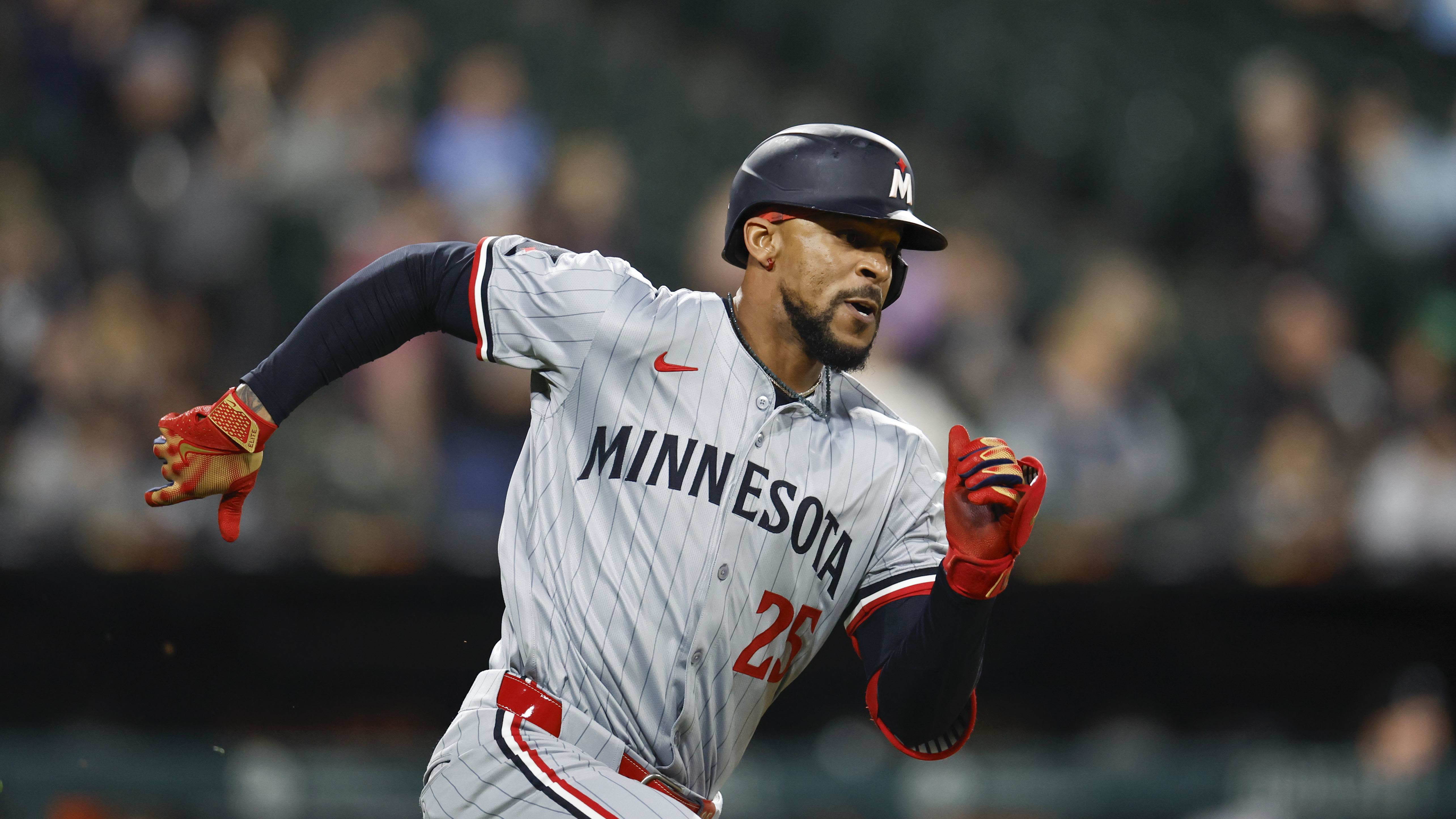 Byron Buxton heads to 10-day IL with knee inflammation