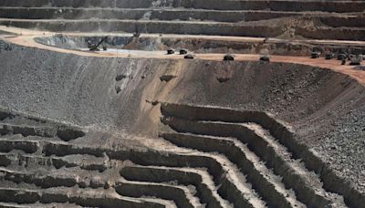 Trabajadores de mina de cobre Escondida en Chile abrirán vía a huelga con rechazo de oferta: gremio