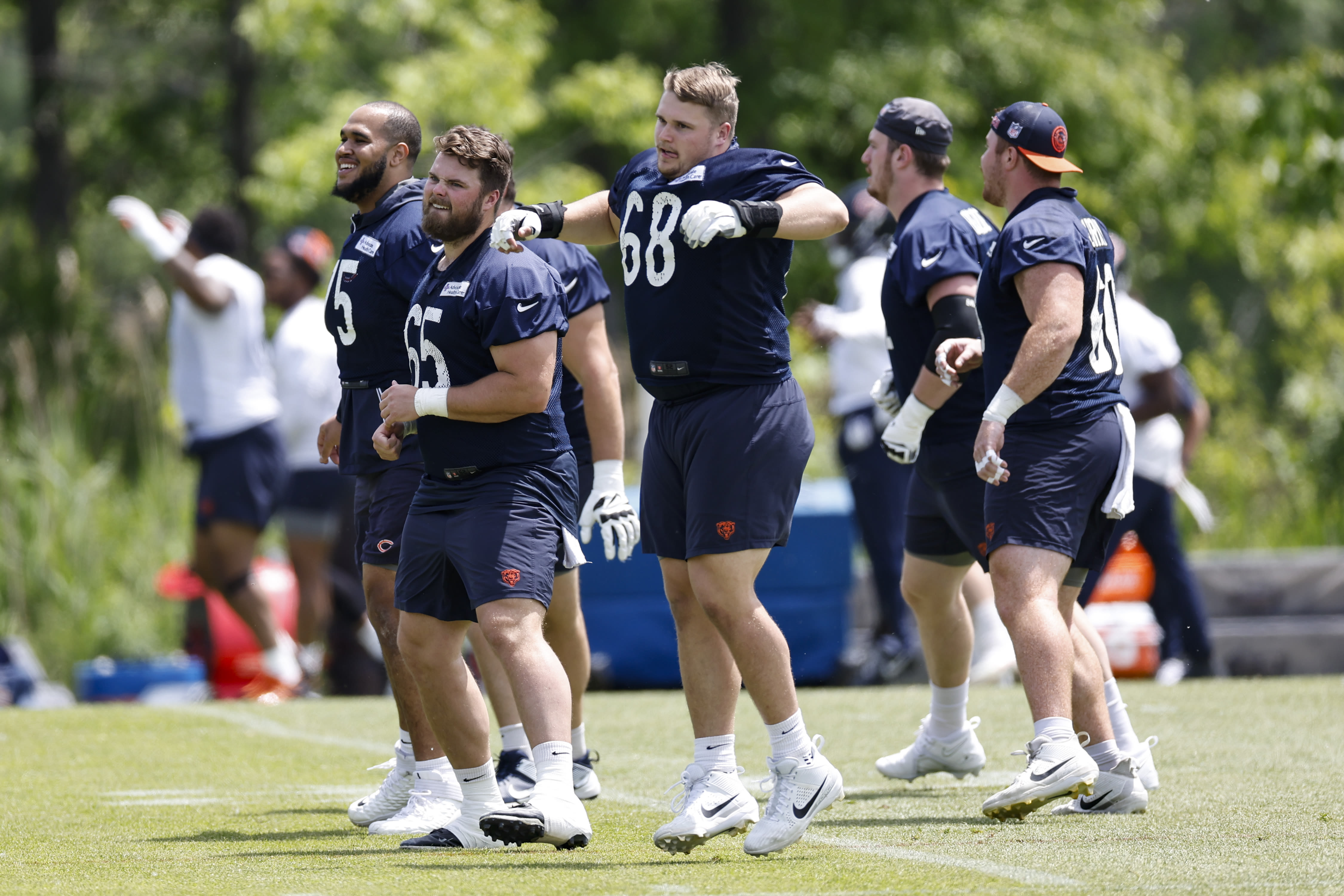 Bears won't make decision on center competition for several days. Here's why
