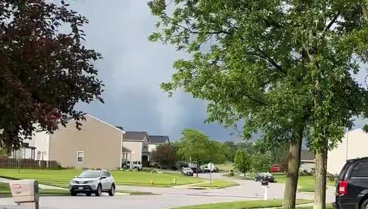 SE Wisconsin tornado warnings expired, damage assessment underway