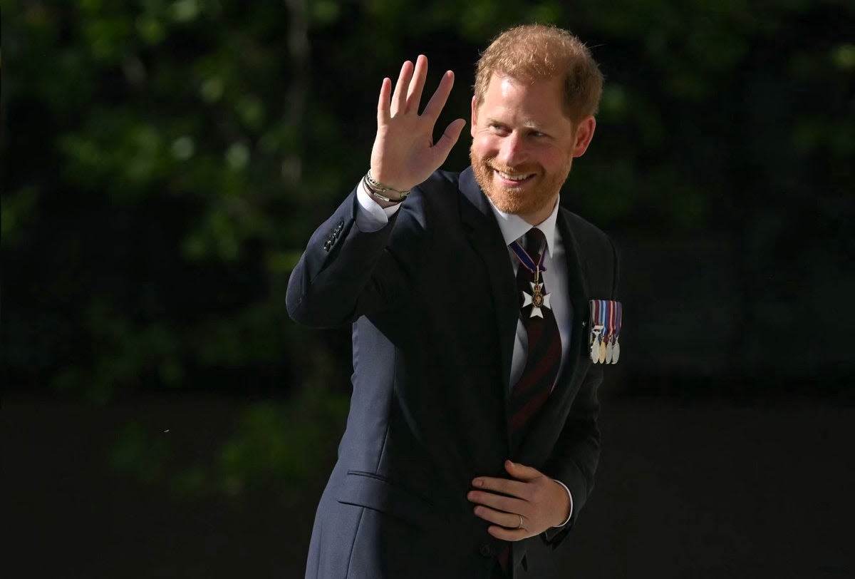 Prince Harry - live: Duke attends St Paul’s with Diana’s relatives as King snubs event for garden party