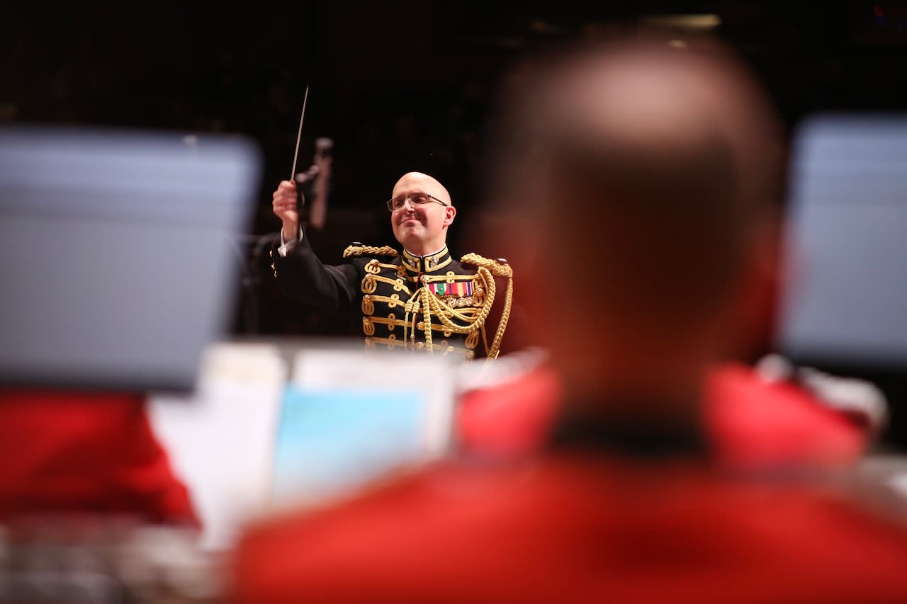 Ohio’s own Lt. Col. Ryan Nowlin leads “The President’s Own” U.S. Marine Band