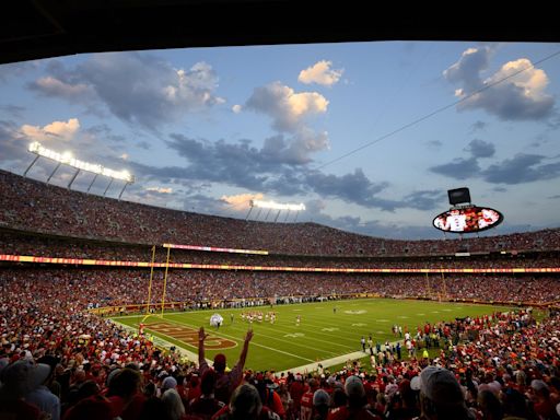 Chiefs set deadline of 6 months to decide whether to renovate Arrowhead or build new - and where