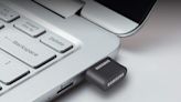 These Flash Drives Let You Access Your Most Precious Information From Anywhere