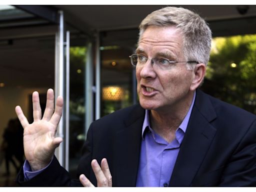 Rick Steves endorses Harris for president, says world doesn’t need ‘chaos of Trump’