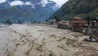 Himachal: MeT office issues 'red alert' of heavy rains in three districts on August 1