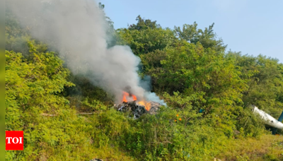 Three feared dead as chopper crashes in Pune | Pune News - Times of India