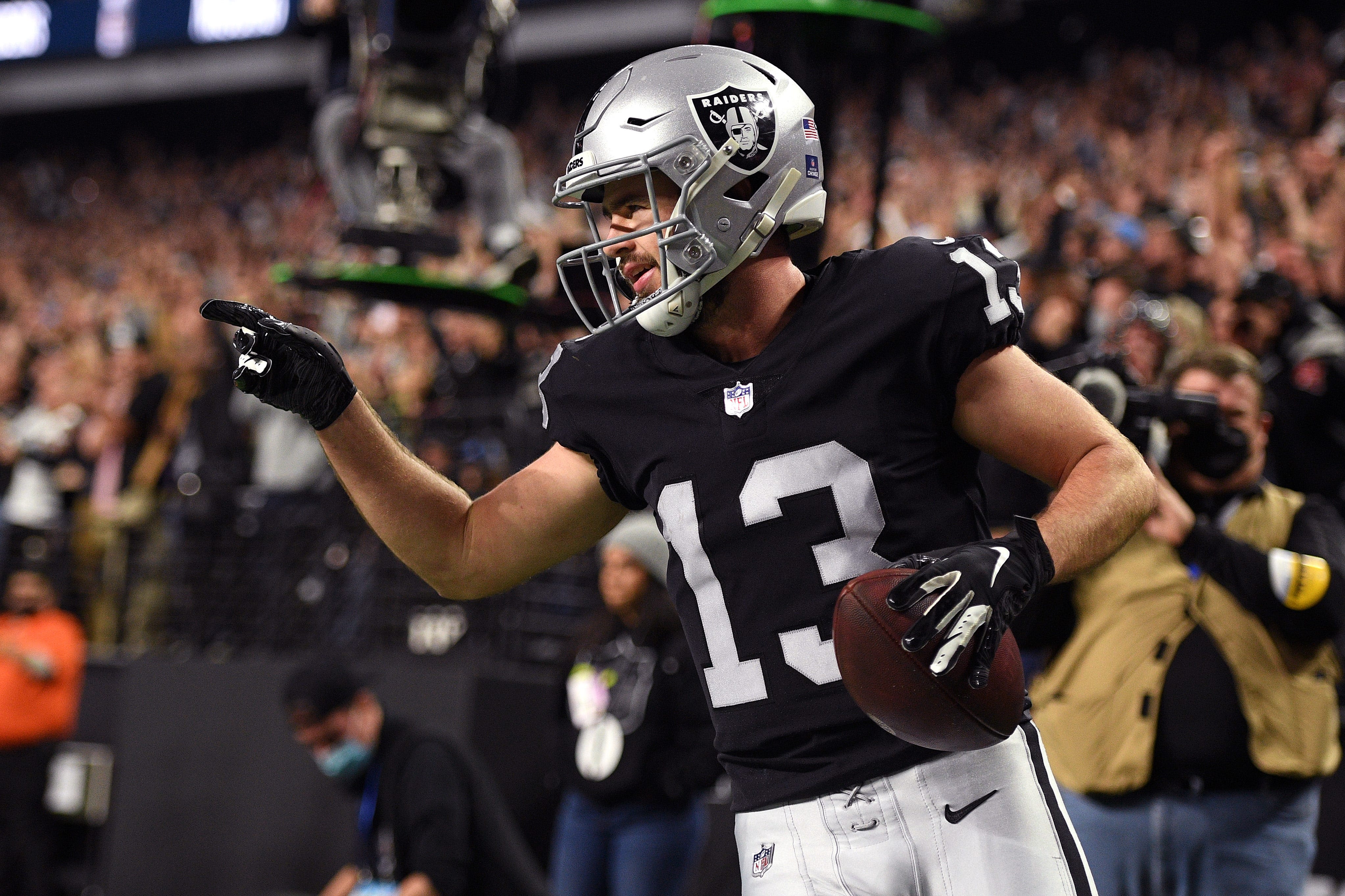 Hunter Renfrow linked to this NFL team in free agency