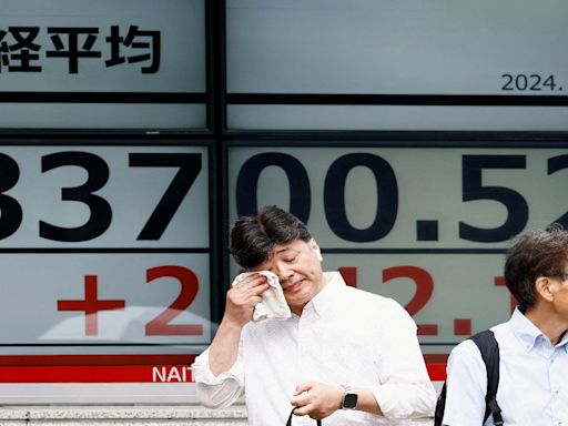 亞股暴跌又暴漲 日本開緊急會議 市場盯美股動向
