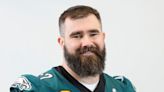 Kelce anuncia que disputará una temporada más con los Eagles