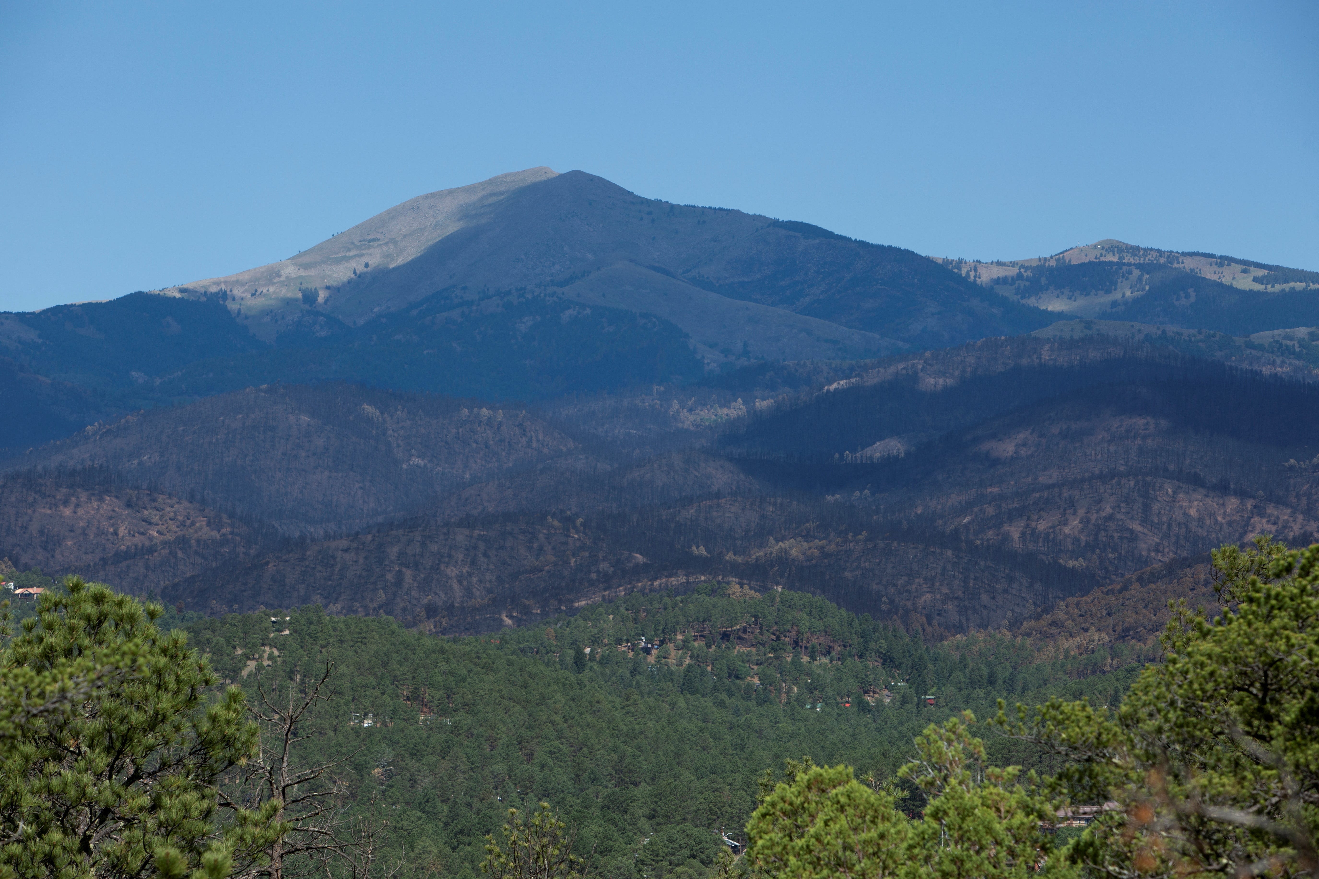 Ruidoso wildfires leave devastation; 2 deaths confirmed, all missing accounted for