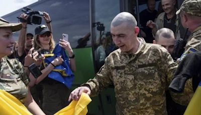 Rusia y Ucrania intercambian prisioneros de guerra tras varios meses