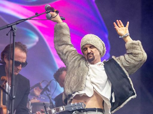 Glastonbury 2024 fans distracted by James' Tim Booth as they hail performance