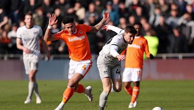 Blackpool boss addresses rumours linking U’s with right back