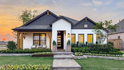 1,400-acre Riceland in Mont Belvieu opens first model home (PHOTOS) - Houston Business Journal