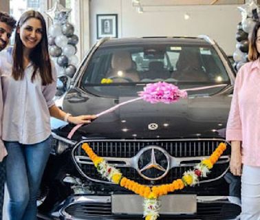 Kabir Singh Star Nikita Dutta Purchases New-Gen Mercedes-Benz GLC Worth Rs 74 lakh - News18