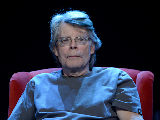 Stephen King calls out Fox News host—"This is weird"