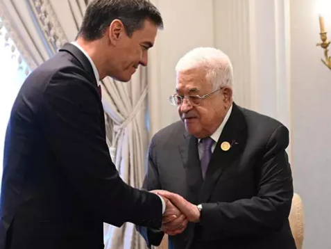 El presidente palestino elogia a España por su apoyo constante a la causa palestina