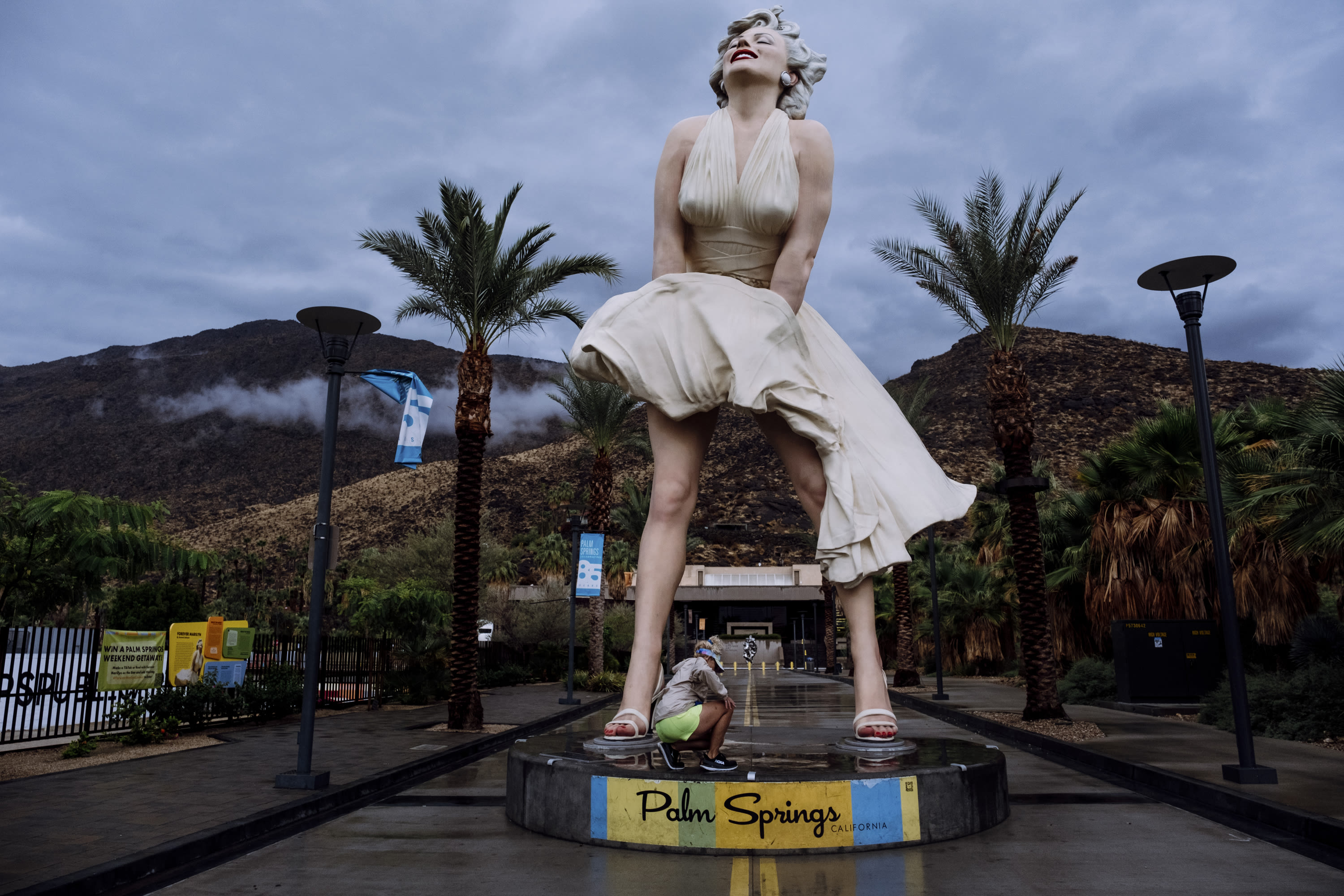 Icon or Eyesore? Palm Springs to Move Divisive Marilyn Monroe Statue