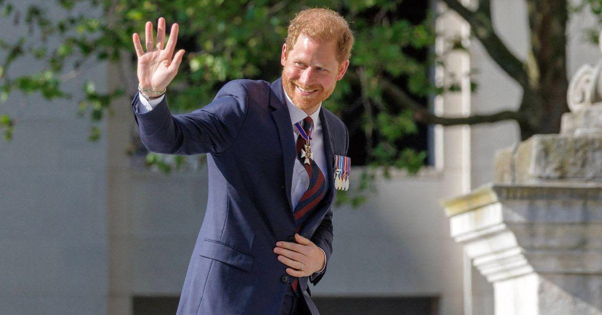 The Royal 'Self-Destruct Button': Prince Harry on a One-Way Track to 'Isolation' Within the Monarchy