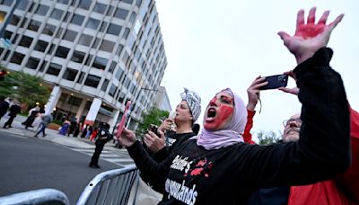 Gaza protestors picket White House correspondents dinner, as Biden ribs Trump