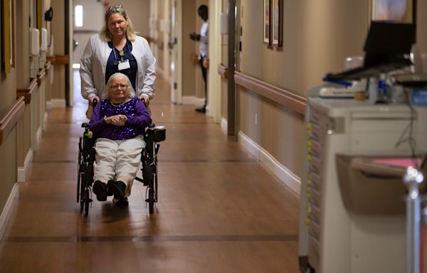 Nursing home staffing mandate would save thousands of lives, researchers say