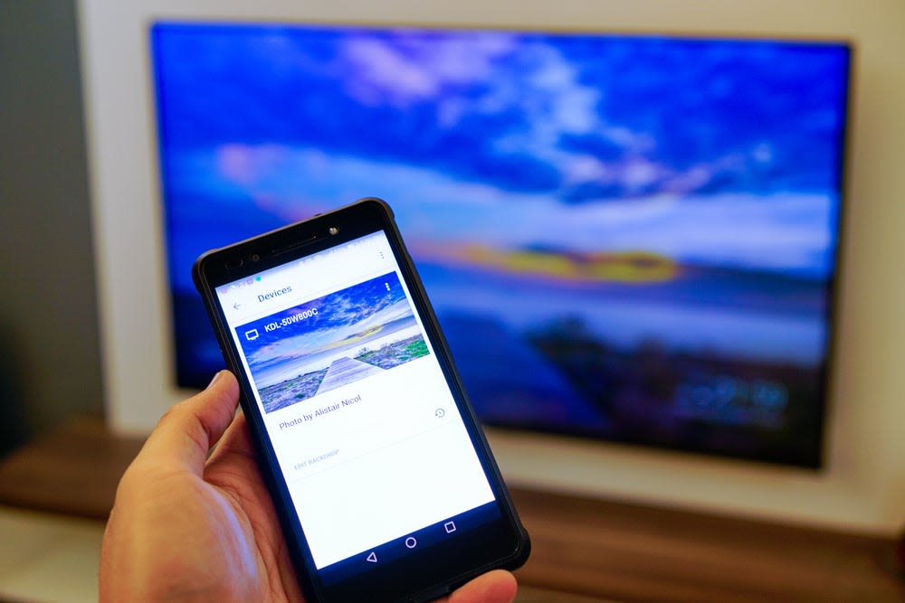 Hyatt and LG develop hotel TVs with built-in Google Cast