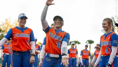 Florida softball takes Game 1 against Texas A&M - The Independent Florida Alligator