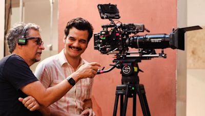 Diretor revela visual de Wagner Moura em novo filme e encanta seguidores: 'explodindo de lindo'