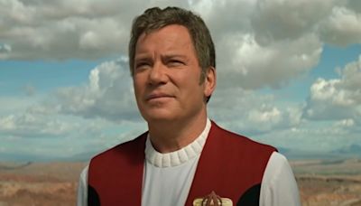 William Shatner Open to STAR TREK Return as De-Aged Captain Kirk